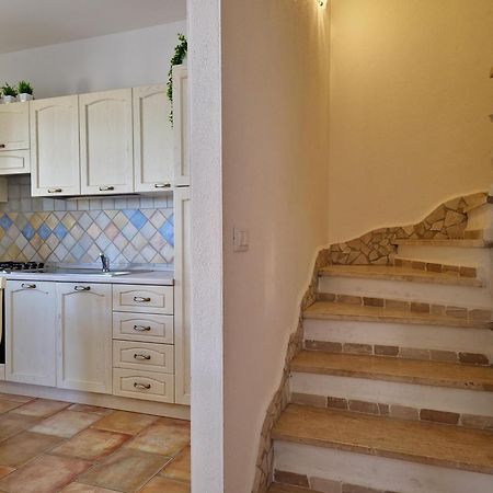 Dommos - Melodie Apartments Cala Liberotto Ngoại thất bức ảnh
