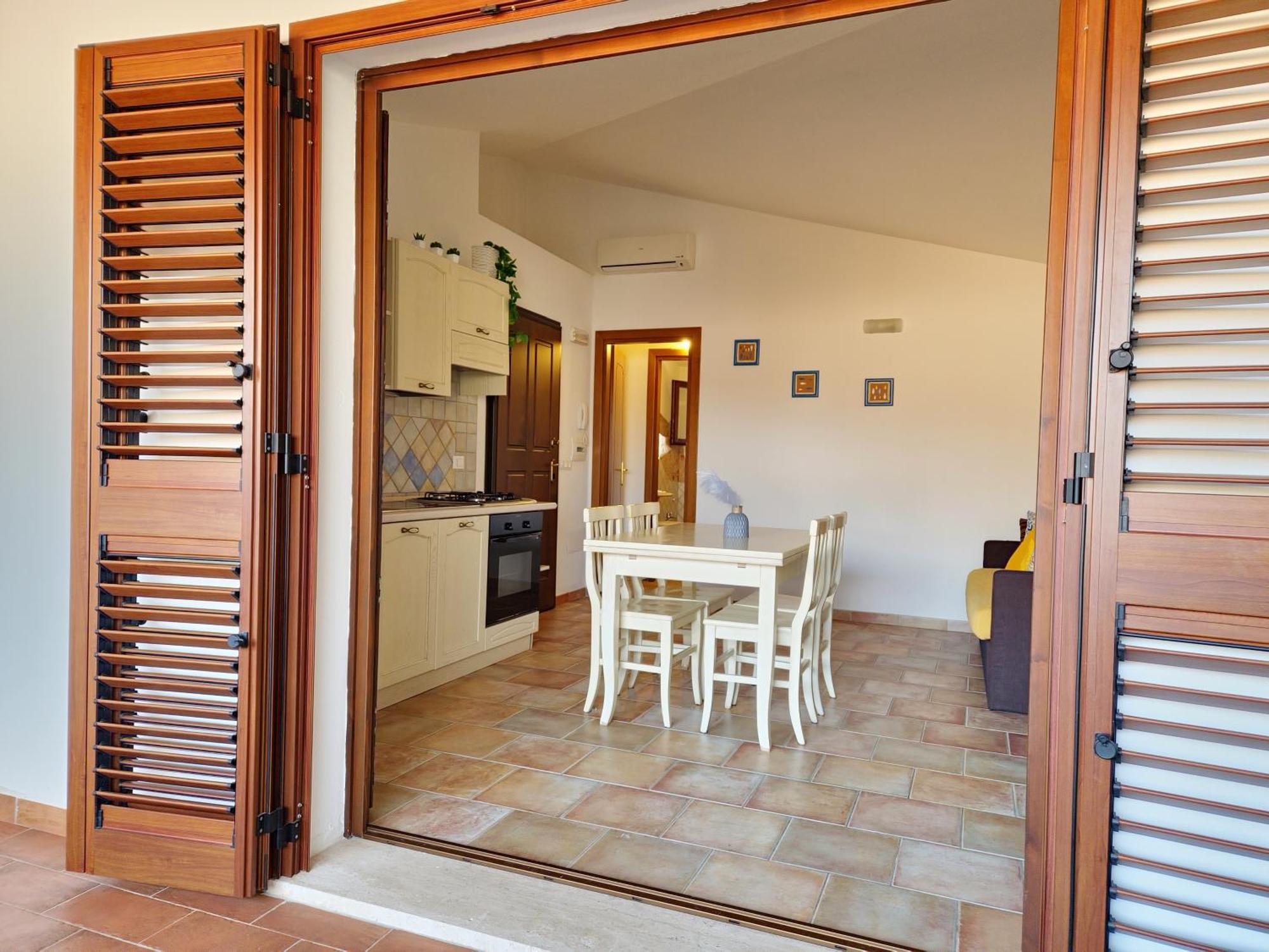 Dommos - Melodie Apartments Cala Liberotto Ngoại thất bức ảnh