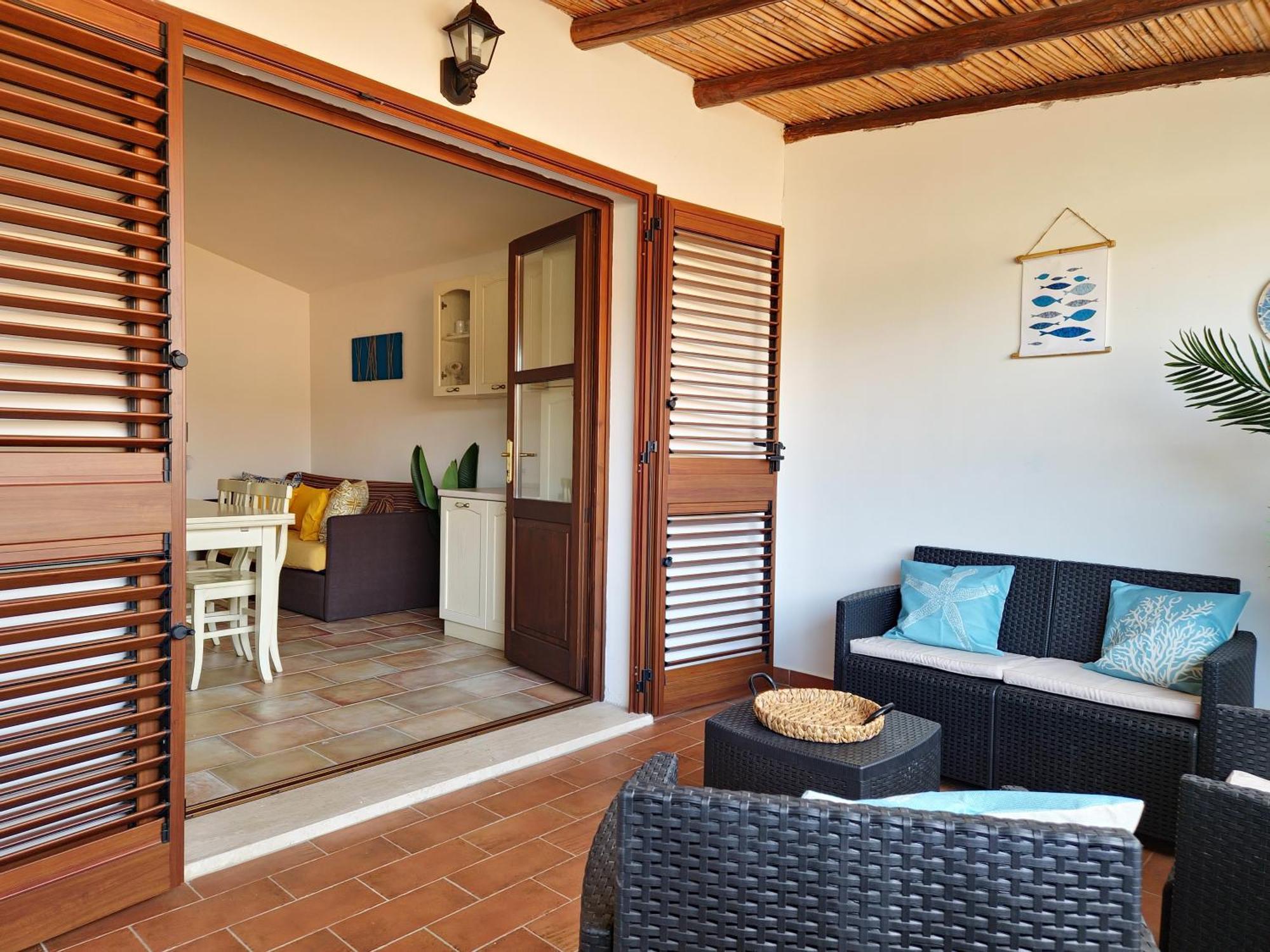 Dommos - Melodie Apartments Cala Liberotto Ngoại thất bức ảnh