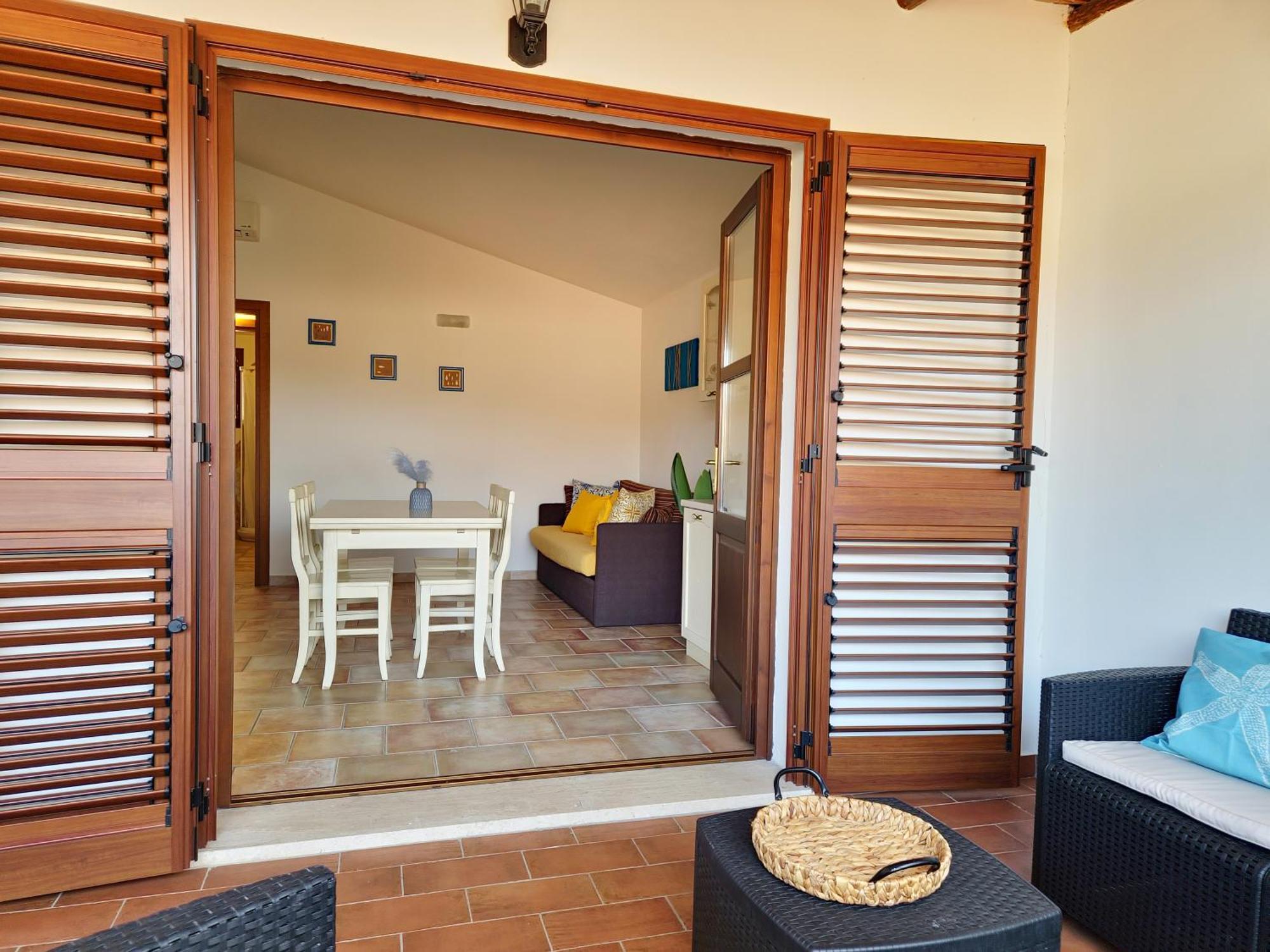 Dommos - Melodie Apartments Cala Liberotto Ngoại thất bức ảnh