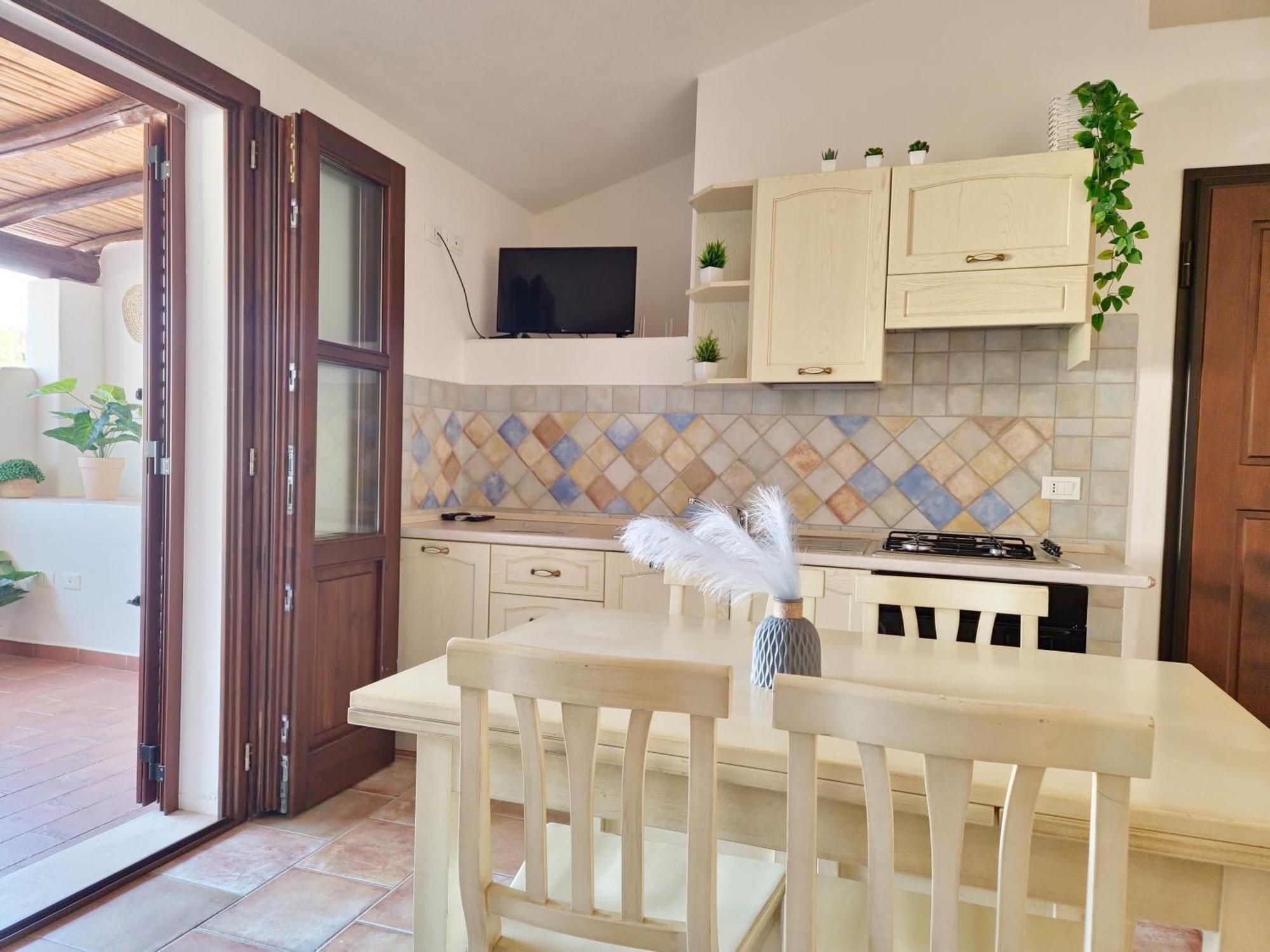 Dommos - Melodie Apartments Cala Liberotto Ngoại thất bức ảnh