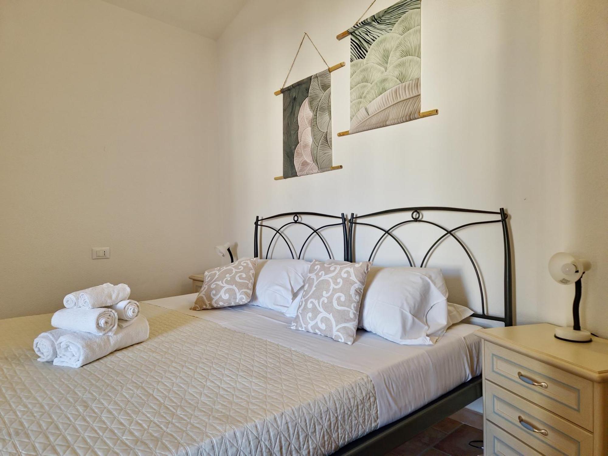 Dommos - Melodie Apartments Cala Liberotto Ngoại thất bức ảnh